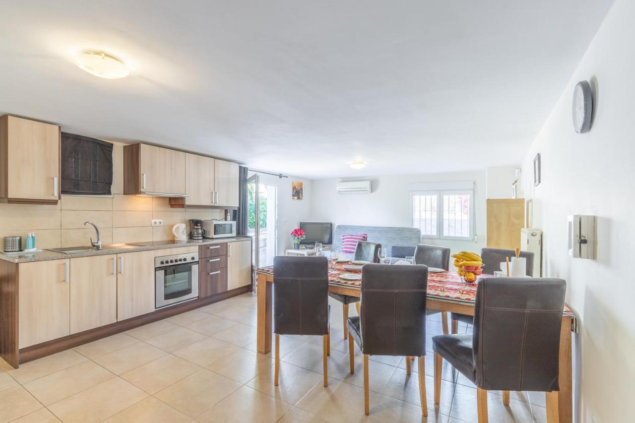 קלפה Villa W Pool Seaview In Cometa מראה חיצוני תמונה