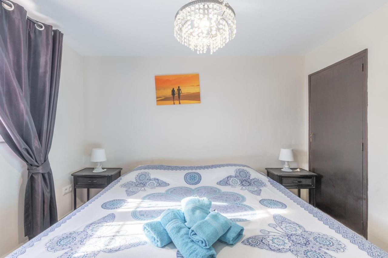 קלפה Villa W Pool Seaview In Cometa מראה חיצוני תמונה